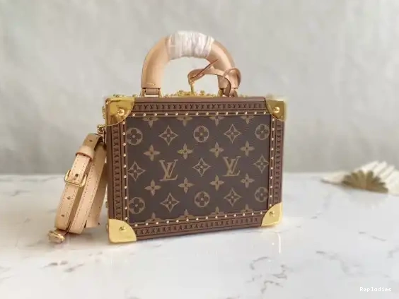 Vuitton Valisette Tresor Louis 0506